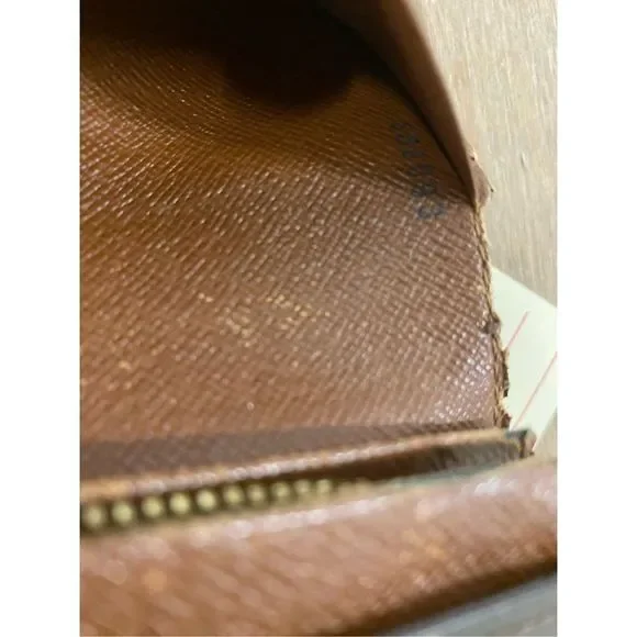 Louis Vuitton 2003 Monogram Porte Monnaie Billets Tresor Wallet- Vintage Burrito